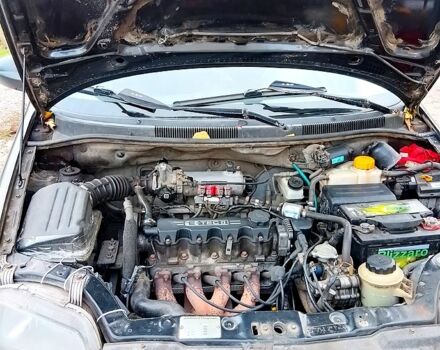 Черный Шевроле Авео, объемом двигателя 1.5 л и пробегом 370 тыс. км за 2500 $, фото 2 на Automoto.ua