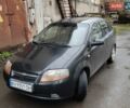 Черный Шевроле Авео, объемом двигателя 1.5 л и пробегом 227 тыс. км за 3200 $, фото 1 на Automoto.ua