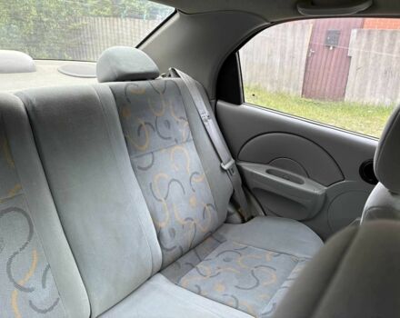 Чорний Шевроле Авео, об'ємом двигуна 1.5 л та пробігом 218 тис. км за 3180 $, фото 10 на Automoto.ua