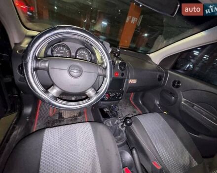 Черный Шевроле Авео, объемом двигателя 1.5 л и пробегом 180 тыс. км за 3100 $, фото 9 на Automoto.ua