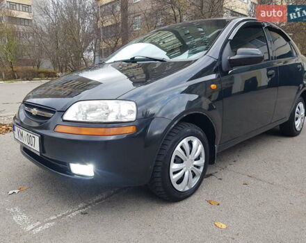 Черный Шевроле Авео, объемом двигателя 1.5 л и пробегом 130 тыс. км за 4950 $, фото 1 на Automoto.ua