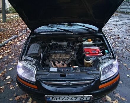 Черный Шевроле Авео, объемом двигателя 1 л и пробегом 334 тыс. км за 1700 $, фото 5 на Automoto.ua