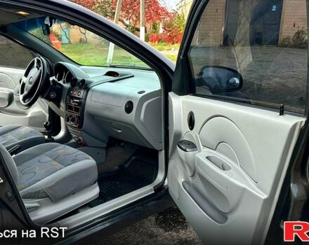 Черный Шевроле Авео, объемом двигателя 1.5 л и пробегом 175 тыс. км за 2600 $, фото 6 на Automoto.ua