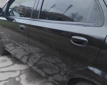 Черный Шевроле Авео, объемом двигателя 1.5 л и пробегом 170 тыс. км за 3115 $, фото 1 на Automoto.ua