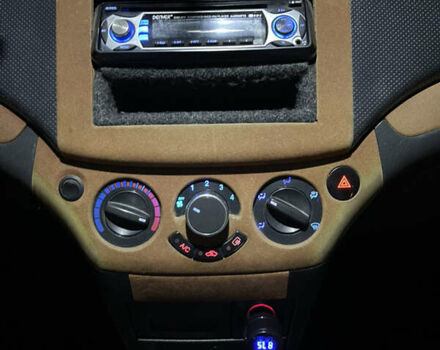 Шевроле Авео 2006 в Житомире на Automoto.ua Черный Шевроле Авео, объемом двигателя 1.5 л и пробегом 227 тыс. км за 4700 $, фото 39 на Automoto.ua