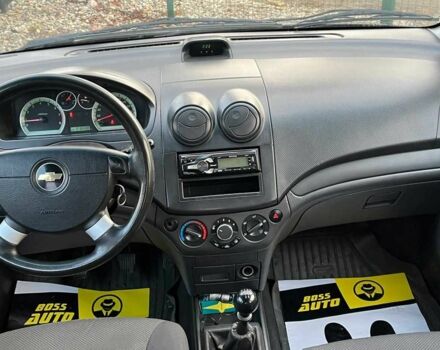 Черный Шевроле Авео, объемом двигателя 1.5 л и пробегом 216 тыс. км за 3100 $, фото 9 на Automoto.ua