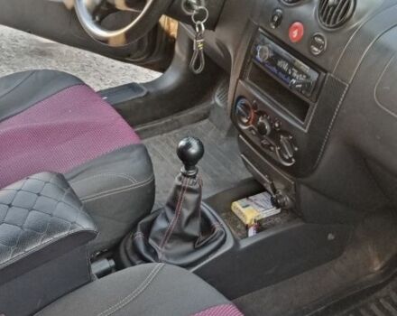 Черный Шевроле Авео, объемом двигателя 1.5 л и пробегом 220 тыс. км за 2850 $, фото 4 на Automoto.ua