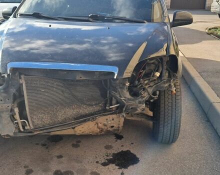 Черный Шевроле Авео, объемом двигателя 0 л и пробегом 186 тыс. км за 1800 $, фото 4 на Automoto.ua