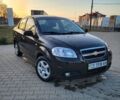 Чорний Шевроле Авео, об'ємом двигуна 1.5 л та пробігом 300 тис. км за 4000 $, фото 1 на Automoto.ua