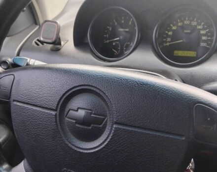 Черный Шевроле Авео, объемом двигателя 0 л и пробегом 260 тыс. км за 2143 $, фото 6 на Automoto.ua