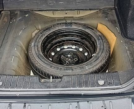Черный Шевроле Авео, объемом двигателя 1.5 л и пробегом 200 тыс. км за 4600 $, фото 7 на Automoto.ua