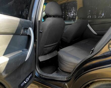 Черный Шевроле Авео, объемом двигателя 1.5 л и пробегом 220 тыс. км за 3200 $, фото 4 на Automoto.ua