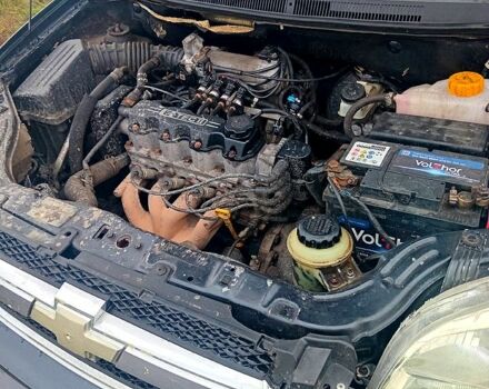 Черный Шевроле Авео, объемом двигателя 1.5 л и пробегом 290 тыс. км за 3300 $, фото 6 на Automoto.ua