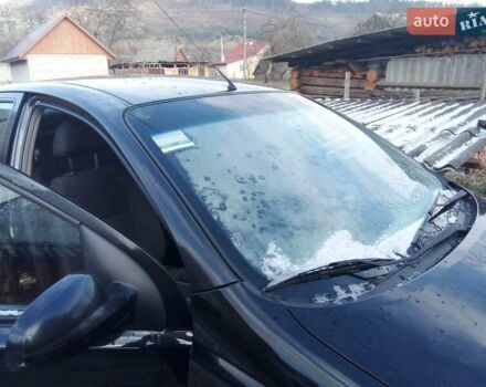 Черный Шевроле Авео, объемом двигателя 1.5 л и пробегом 188 тыс. км за 3600 $, фото 5 на Automoto.ua