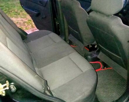 Черный Шевроле Авео, объемом двигателя 1.5 л и пробегом 250 тыс. км за 3000 $, фото 10 на Automoto.ua