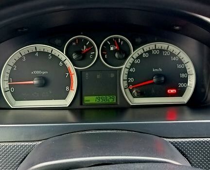 Черный Шевроле Авео, объемом двигателя 1.5 л и пробегом 200 тыс. км за 4600 $, фото 13 на Automoto.ua