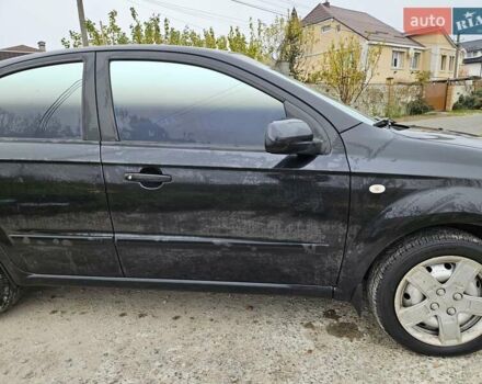 Черный Шевроле Авео, объемом двигателя 1.5 л и пробегом 179 тыс. км за 4000 $, фото 12 на Automoto.ua