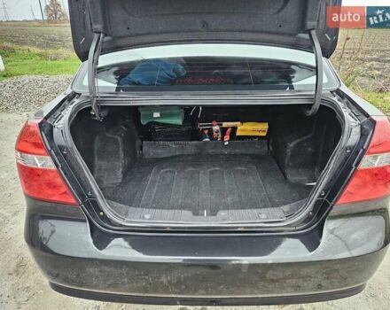 Черный Шевроле Авео, объемом двигателя 1.5 л и пробегом 179 тыс. км за 4000 $, фото 3 на Automoto.ua