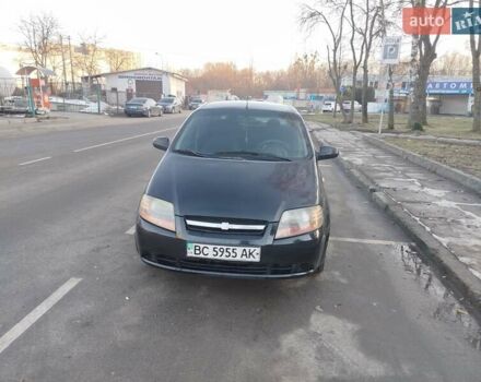 Черный Шевроле Авео, объемом двигателя 1.5 л и пробегом 290 тыс. км за 2500 $, фото 2 на Automoto.ua
