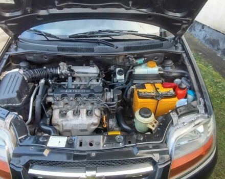 Черный Шевроле Авео, объемом двигателя 1.5 л и пробегом 193 тыс. км за 3000 $, фото 5 на Automoto.ua