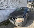 Черный Шевроле Авео, объемом двигателя 1.5 л и пробегом 350 тыс. км за 650 $, фото 1 на Automoto.ua