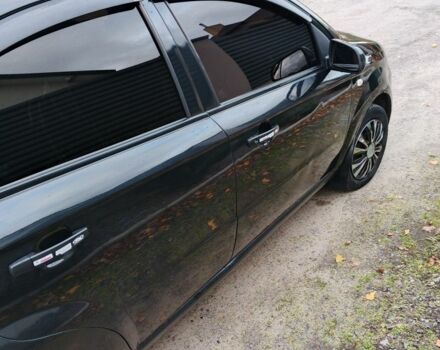 Чорний Шевроле Авео, об'ємом двигуна 1.5 л та пробігом 200 тис. км за 3200 $, фото 2 на Automoto.ua