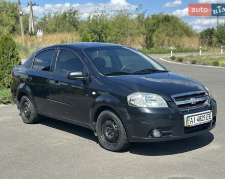 Черный Шевроле Авео, объемом двигателя 1.5 л и пробегом 290 тыс. км за 2800 $, фото 1 на Automoto.ua