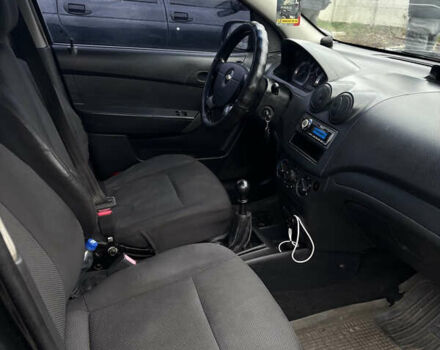 Чорний Шевроле Авео, об'ємом двигуна 1.5 л та пробігом 215 тис. км за 2900 $, фото 3 на Automoto.ua