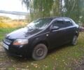 Черный Шевроле Авео, объемом двигателя 1.5 л и пробегом 289 тыс. км за 1250 $, фото 1 на Automoto.ua