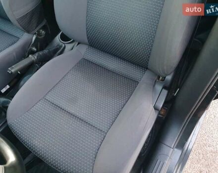 Черный Шевроле Авео, объемом двигателя 1.5 л и пробегом 120 тыс. км за 1600 $, фото 2 на Automoto.ua