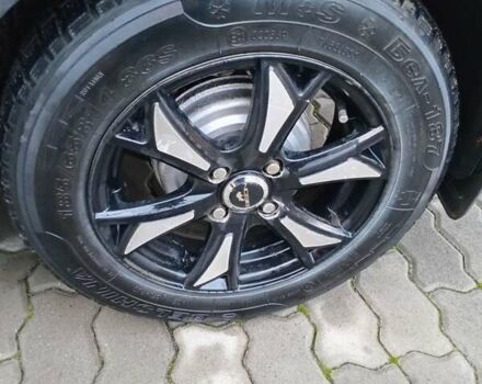 Черный Шевроле Авео, объемом двигателя 1.5 л и пробегом 280 тыс. км за 4350 $, фото 6 на Automoto.ua