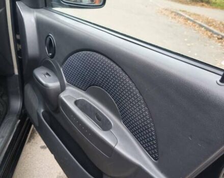 Черный Шевроле Авео, объемом двигателя 1.5 л и пробегом 267 тыс. км за 3300 $, фото 11 на Automoto.ua