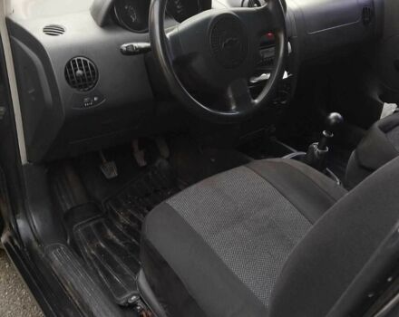 Чорний Шевроле Авео, об'ємом двигуна 1.5 л та пробігом 79 тис. км за 2200 $, фото 3 на Automoto.ua