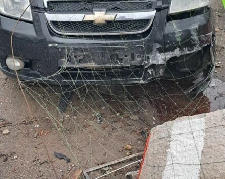 Черный Шевроле Авео, объемом двигателя 0 л и пробегом 186 тыс. км за 1800 $, фото 2 на Automoto.ua