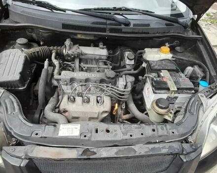 Черный Шевроле Авео, объемом двигателя 1.5 л и пробегом 186 тыс. км за 3000 $, фото 6 на Automoto.ua