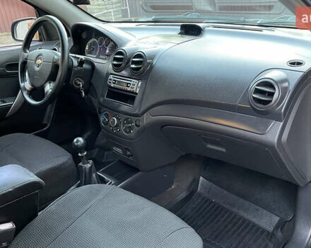 Черный Шевроле Авео, объемом двигателя 1.5 л и пробегом 193 тыс. км за 3800 $, фото 16 на Automoto.ua