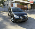 Черный Шевроле Авео, объемом двигателя 1.5 л и пробегом 250 тыс. км за 4099 $, фото 1 на Automoto.ua