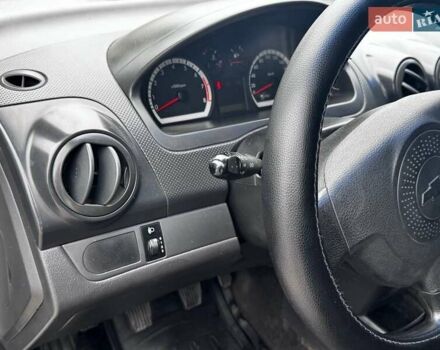 Черный Шевроле Авео, объемом двигателя 1.5 л и пробегом 232 тыс. км за 3800 $, фото 18 на Automoto.ua