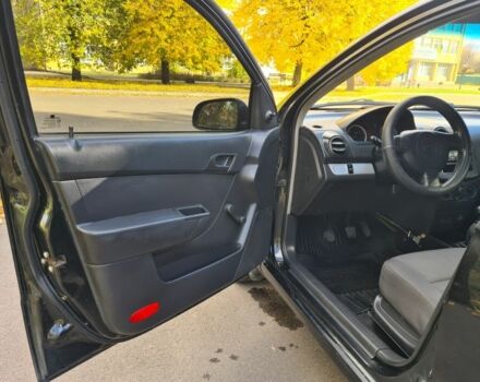 Черный Шевроле Авео, объемом двигателя 1.5 л и пробегом 213 тыс. км за 4100 $, фото 11 на Automoto.ua