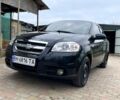 Черный Шевроле Авео, объемом двигателя 1.5 л и пробегом 200 тыс. км за 3700 $, фото 1 на Automoto.ua