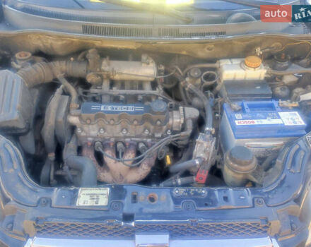 Черный Шевроле Авео, объемом двигателя 1.5 л и пробегом 449 тыс. км за 2800 $, фото 9 на Automoto.ua