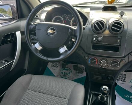 Чорний Шевроле Авео, об'ємом двигуна 1.5 л та пробігом 170 тис. км за 4200 $, фото 8 на Automoto.ua