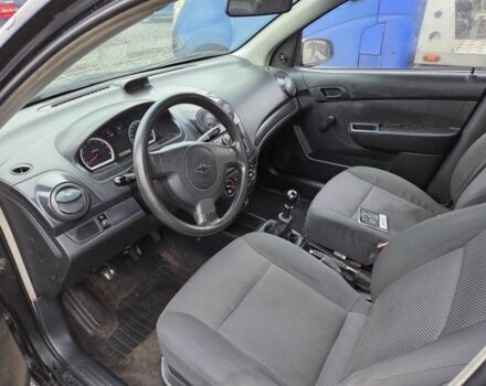 Черный Шевроле Авео, объемом двигателя 0 л и пробегом 277 тыс. км за 1750 $, фото 4 на Automoto.ua
