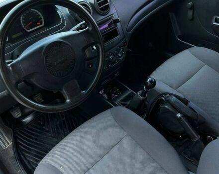 Черный Шевроле Авео, объемом двигателя 1.5 л и пробегом 165 тыс. км за 4655 $, фото 4 на Automoto.ua