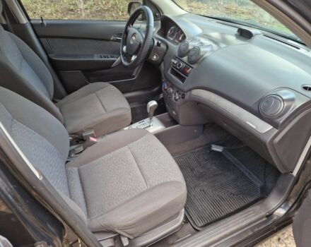 Черный Шевроле Авео, объемом двигателя 1.5 л и пробегом 256 тыс. км за 4200 $, фото 6 на Automoto.ua