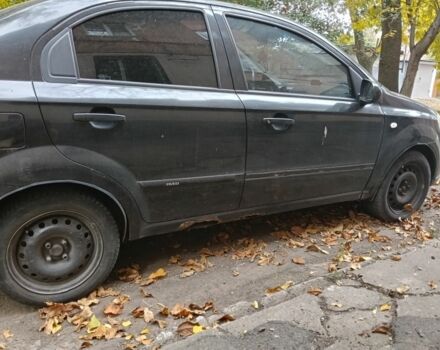Черный Шевроле Авео, объемом двигателя 1.5 л и пробегом 220 тыс. км за 2100 $, фото 3 на Automoto.ua