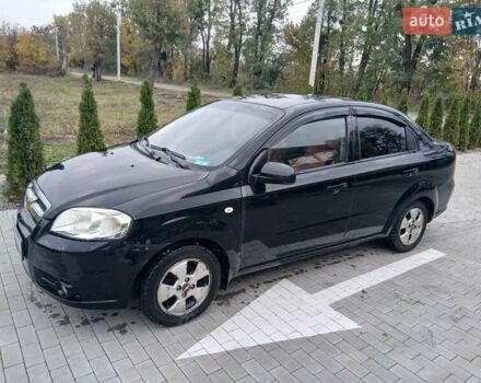 Черный Шевроле Авео, объемом двигателя 1.5 л и пробегом 206 тыс. км за 3900 $, фото 1 на Automoto.ua
