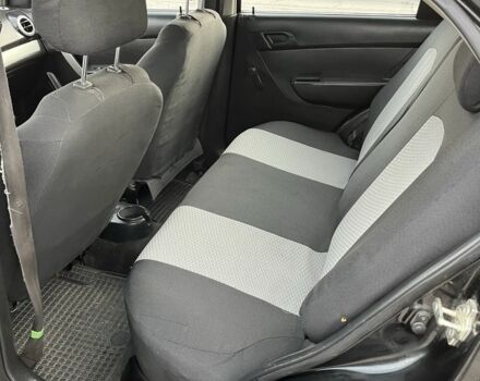 Чорний Шевроле Авео, об'ємом двигуна 1.5 л та пробігом 325 тис. км за 2999 $, фото 8 на Automoto.ua