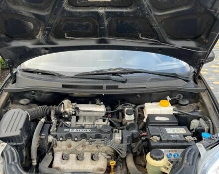 Шевроле Авео 2007 в Шепетовке на Automoto.ua Черный Шевроле Авео, объемом двигателя 0 л и пробегом 83 тыс. км за 4200 $, фото 4 на Automoto.ua