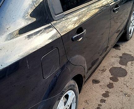 Черный Шевроле Авео, объемом двигателя 1.5 л и пробегом 290 тыс. км за 3300 $, фото 6 на Automoto.ua